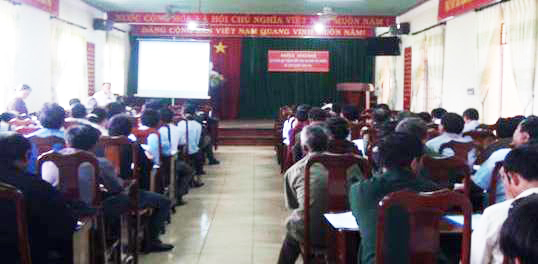 Huyện Krông Búk tổ chức tập huấn điều tra, rà soát hộ nghèo, hộ cận nghèo năm 2015